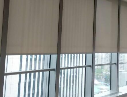 室內(nèi)電動窗簾